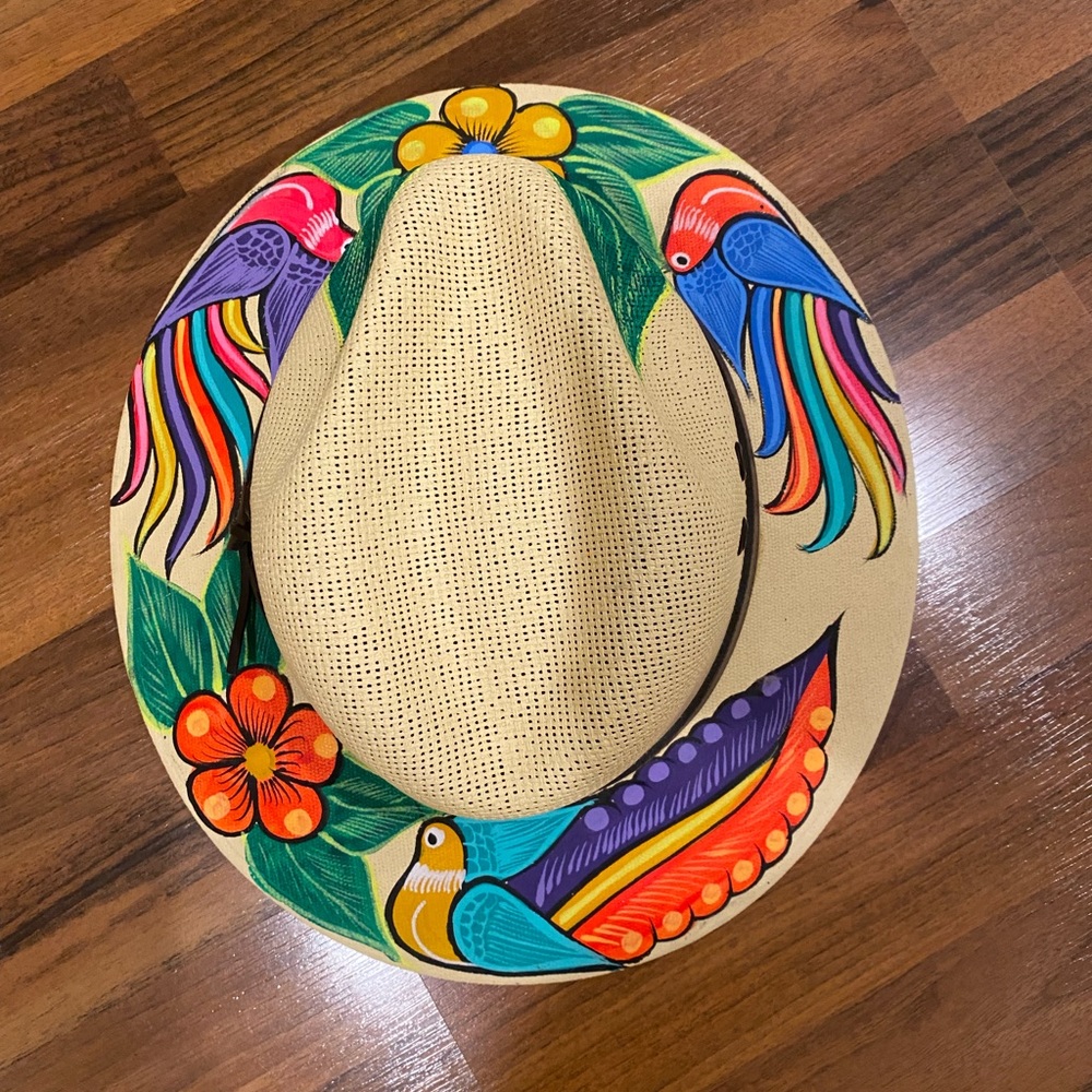 Hand painted hat - Picture 3 of 5